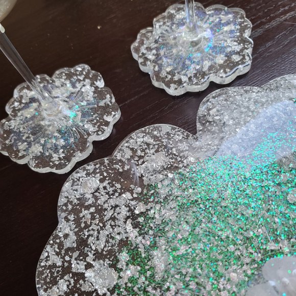 GET PATIO READY! Quaint wine set with tray - Picture 3 of 4